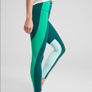 *NWT Athleta Elation Asym 7/8 Tight in  Powervita